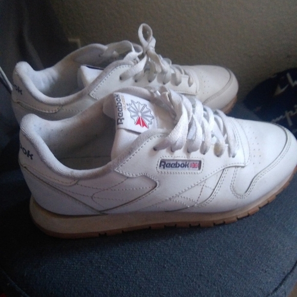 Men's Reebok Classics - Picture 2 of 6